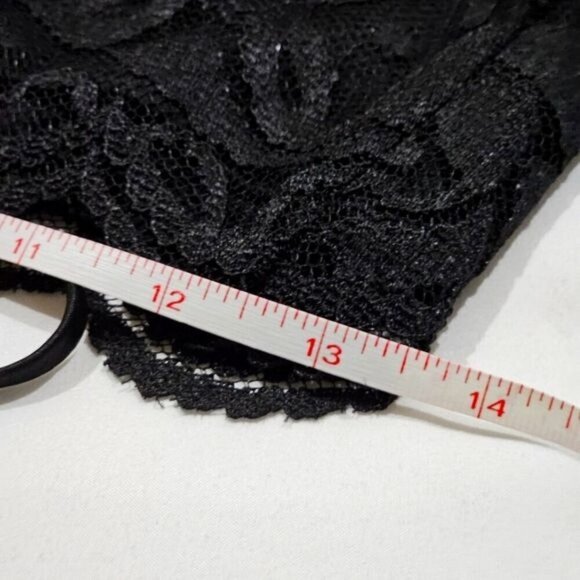 Lulus ✦ Black Lace Crop Top & Maxi Skirt Set ✦ High Slit Lace-Up Back Size S EUC - Picture 9 of 16